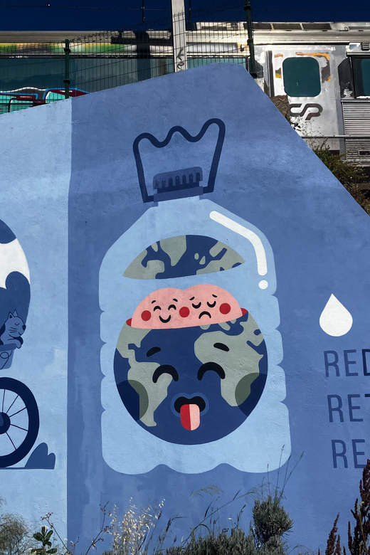 Street Art Lisbon: Tuk Tuk Tour - Graça Historic District: Where Street Art Meets Old Lisbon