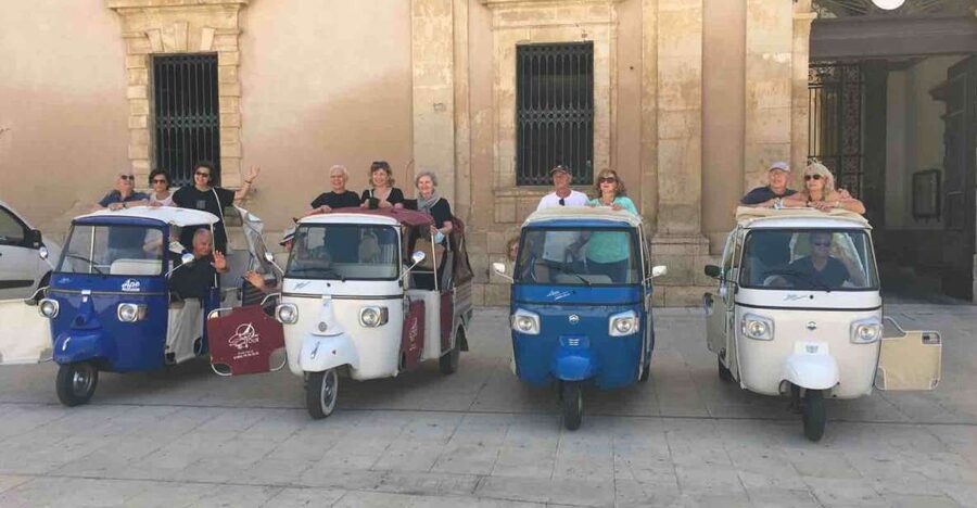 Syracuse: Private Tour of Ortygia on a Tuk Tuk - Piazza Duomo and the optional Cathedral visit