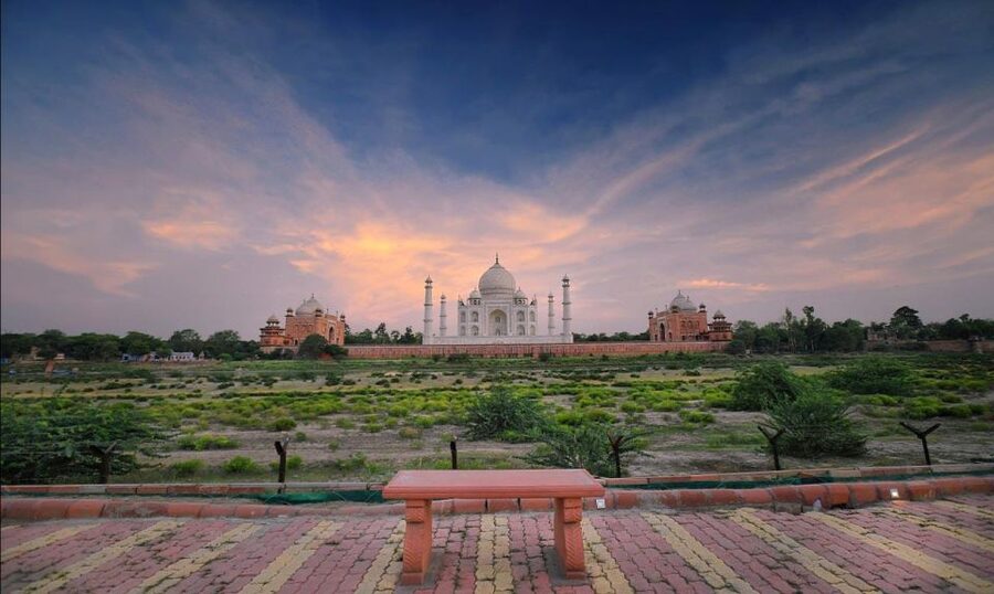 Taj Mahal Sunset Tour By Tuk Tuk with Private Guide - Tuk Tuk Pickup, Parking Handoff, and the Battery-Bus Ride