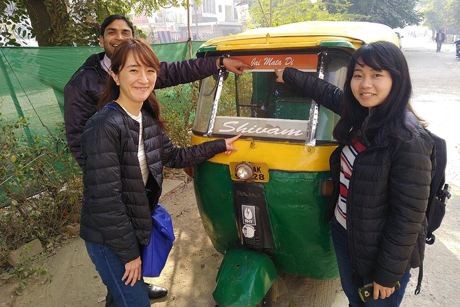 Tajmahal Full day Tour by tuk tuk - How a tuk-tuk day saves you from Agra stress