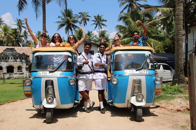 "THE ORIGINALS" Tuk Tuk Safari Colombo, the first and the best. - Hindu Kovil Stop: A Different Side of Colombo