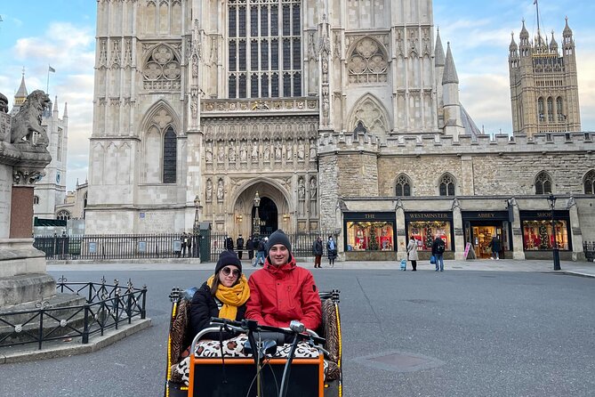 Touching Distance LONDON Rickshaw/Pedicab Private Tour - A pedicab is a smart way to see London fast