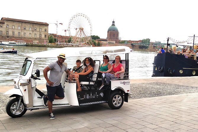 Toulouse Tour in Electric Tuk Tuk - Le Capitole to Saint-Sernin: first hits of Toulouse’s center