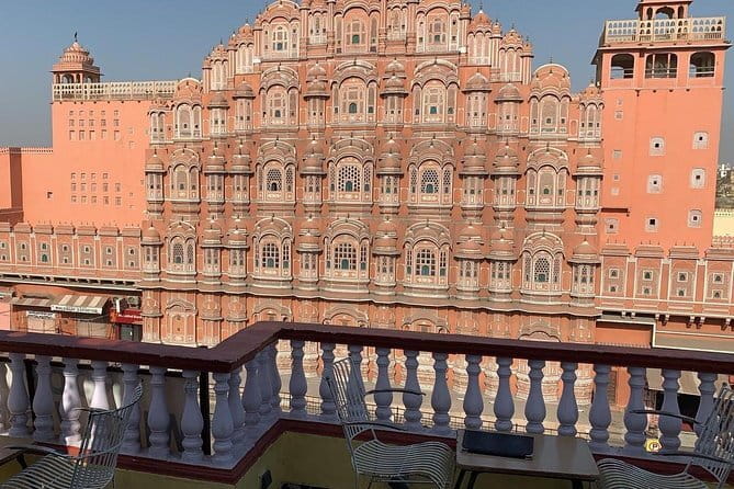 Travel Through the Streets of Jaipur by Tuktuk with a Local - Jantar Mantar: where you stop and look up