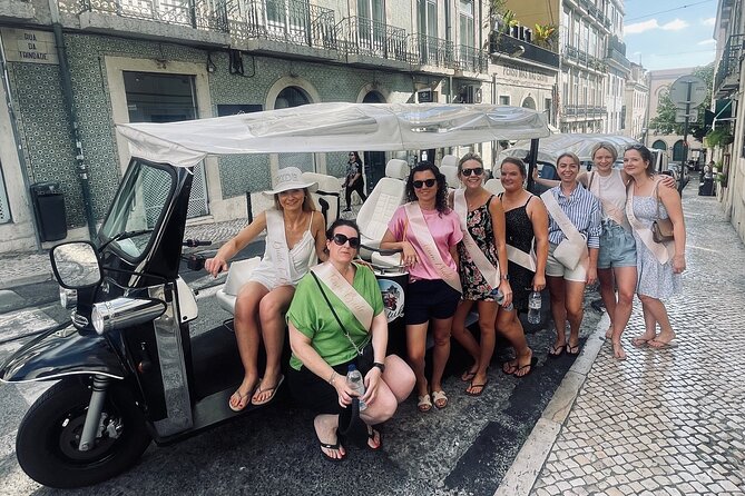 True 4Hour Private Tuk Tuk Tour: Discover Lisbon with a Local! - Historic passes: Panteão Nacional, Padrão dos Descobrimentos, and Torre de Belém