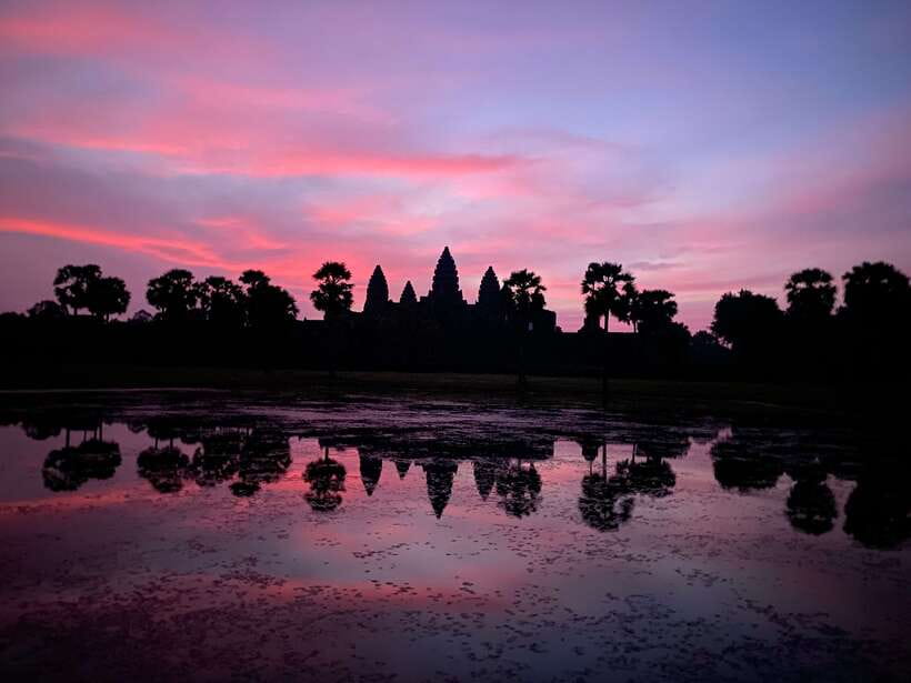 Trusty Tuk Tuk - The 4:30 a.m. Pickup: What Your Morning Will Feel Like