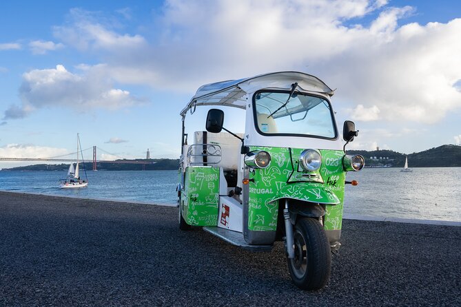 Tuk-tuk Bethlehem: An adventure DE tuk tuk you will never forget - MAAT: modern art by the Tagus (and why it matters)