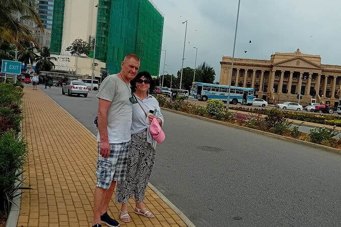 Tuk-Tuk City Tour Colombo SL - Colombo National Museum: natural history in a manageable half hour