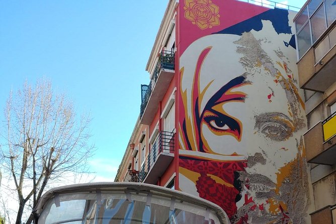 Tuk Tuk Lisbon: Exploring Urban Art - A Tuk Tuk Route Built for Murals and Lisbon’s Slopes