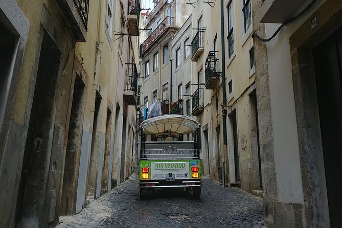 Tuk Tuk Lisbon: The Best of Lisbon in Half a Day - Half-day Lisbon orientation, done your way