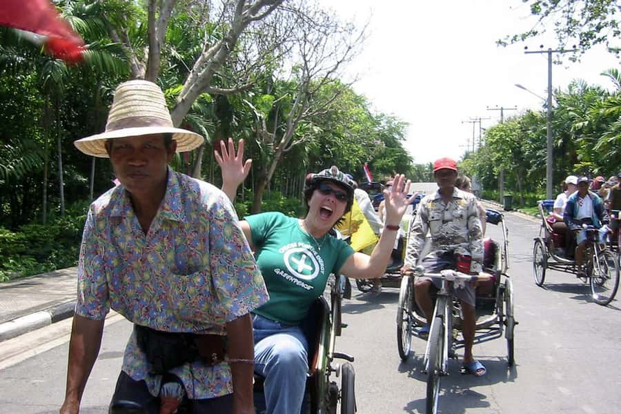 Tuk-Tuk, Longtail-boat and Rickshaw Bangkok jungle Tour - Bang Krachao: getting around by samlor on the green lung side