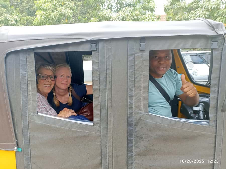 TUK TUK MAPUTO CITY TOUR - What “3 hours” really means: timing, vehicle condition, and regrouping