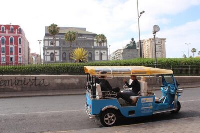 Tuk-Tuk Neighbourhoods Tour around Las Palmas de Gran Canaria - Price and Value: What $186.64 per Group Really Means