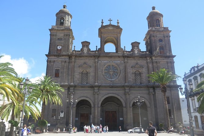 Tuk-Tuk Neighbourhoods Tour around Las Palmas de Gran Canaria - Vegueta: Old Streets, Landmarks, and the Part You’ll Want to Return To