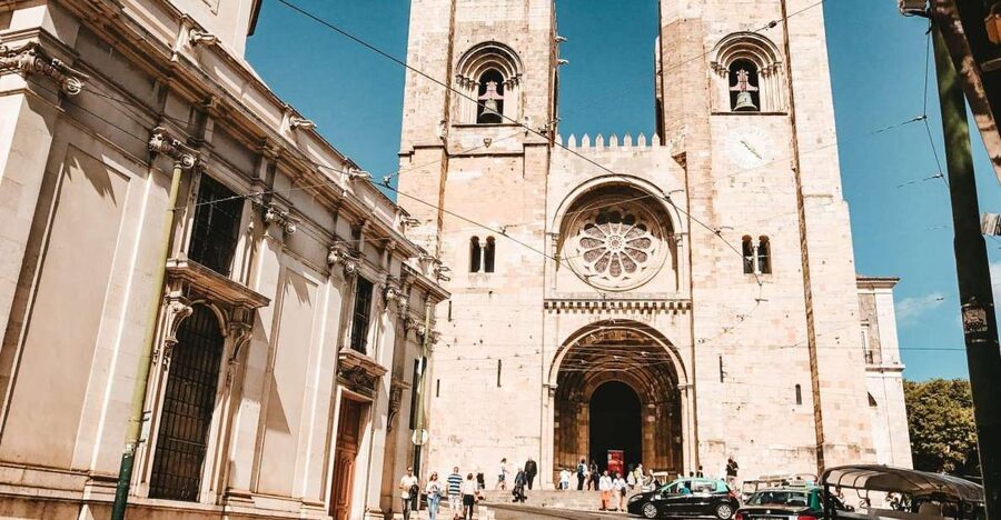 Tuk Tuk Old Lisbon Tour 1,5h - Price and value: what $66 buys you in Old Lisbon time