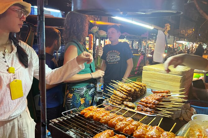 Tuk-tuk Private Tour in Bangkok by Night with Chinatown meal - Practical tips to make your night go right