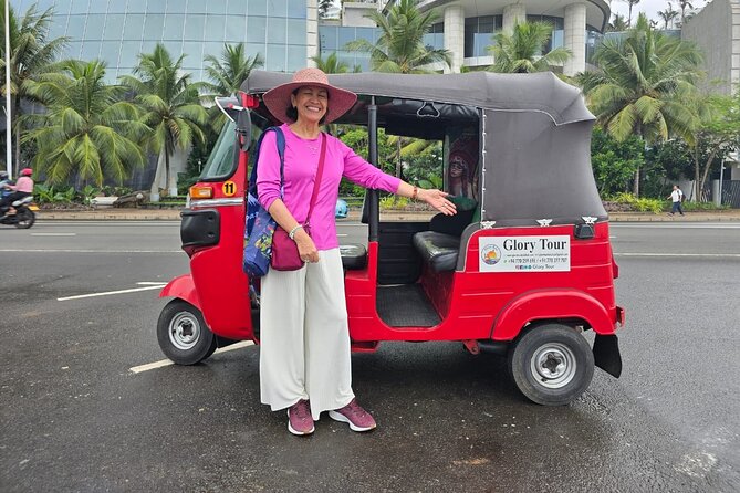 Tuk Tuk safari capital Colombo (Food and Entry Fees) Including - Why a tuk-tuk safari in Colombo beats a random ride