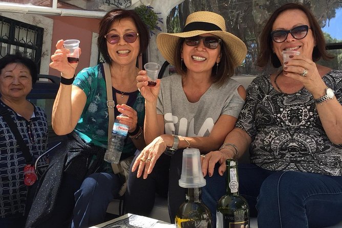 Tuk Tuk Tour - Golden Age - The pastel de nata moment and Lisbon’s big food hub energy