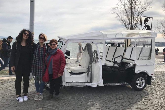 Tuk Tuk Tour - Golden Age - Parque Eduardo VII: your toast and the 1755 earthquake connection