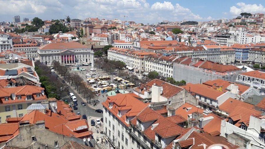 Tuk Tuk Tour historic central Lisbon - Who should book this Tuk Tuk Tour—and who should skip it
