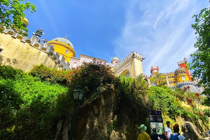 Tuk Tuk Tour Sintra Cascais – Palaces & Coastal Views - Palácio Nacional da Pena and Park: how to make up to 90 minutes count