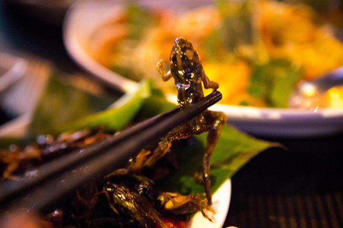 Ultimate Phnom Penh Food Tour by Tuk Tuk: 20 Tastings and Drinks - Tuk-tuk food tour timing: Phnom Penh starts at 5:30 pm
