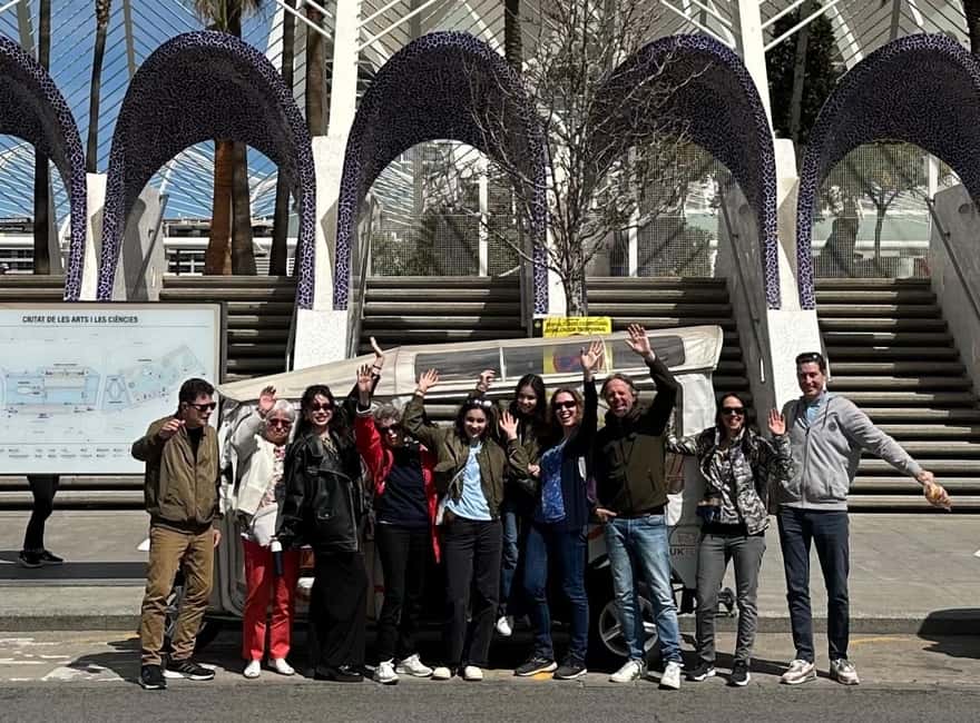 Valencia: Tuk Tuk Modern Tour - Stop 2: La Marina, Royal Marina, and the seafront neighborhoods
