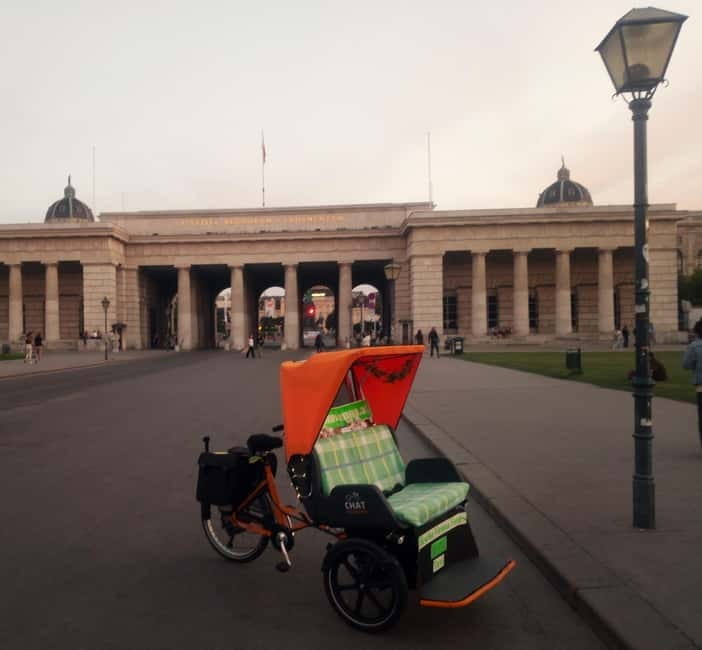 Vienna: Tour with locals in RAXI electric rickshaw - Hofburg Palace: a quick but meaningful taste
