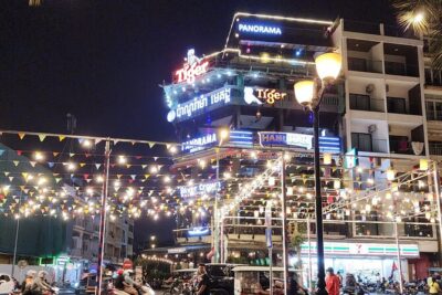 Visit 9 Places in 3 Hours by Private Tuk-Tuk - Your 9-stop Phnom Penh route at night (and what to watch for)