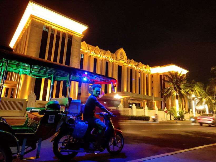 Visiting 9 Places in 3 hours Tour by Tuk-Tuk in the Evening - Who This Tour Suits Best (and Who Might Want More Time)