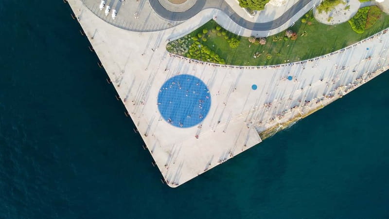 Zadar: Panorama Eco Tuk Tuk Tour - The Sphinx of Zadar: unusual art with a practical payoff