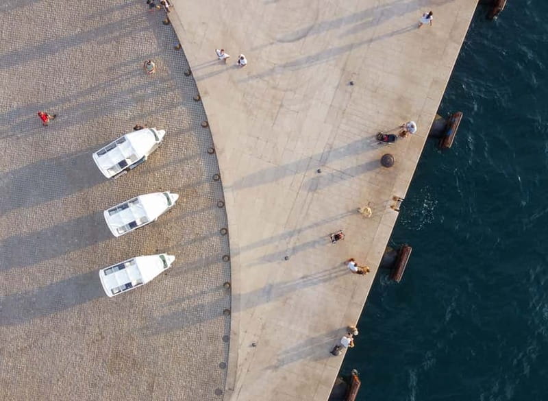 Zadar: Panorama Eco Tuk Tuk Tour - Meeting point and pickup: find the white electric tuk tuk