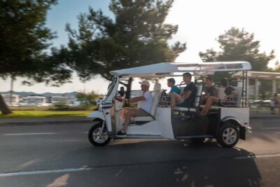 Zadar: Sunset Eco Tuk Tuk Tour - Stop 1: Getting picked up in Zadar (and why it helps)